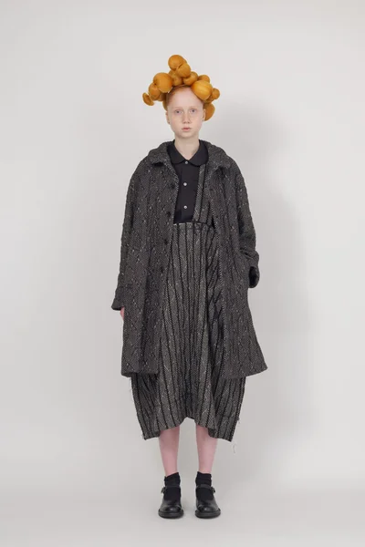 Look 3